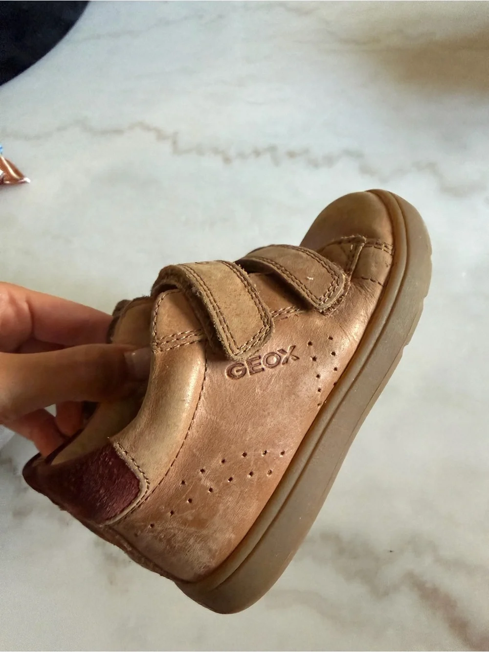 Geox Kids Tan Brown Leather Hook-and-Loop Sneakers